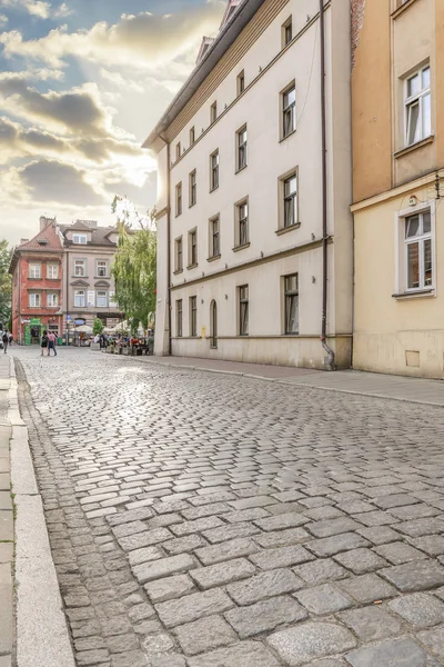 Kleurrijke tenements in Joodse wijk Kazimierz. Populaire plek — Stockfoto