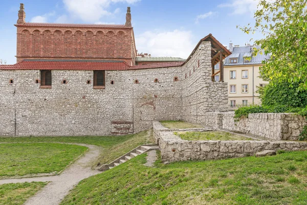 KRAKOW, POLÓNIA - 04 de maio de 2018: A velha sinagoga, Kazimierz — Fotografia de Stock