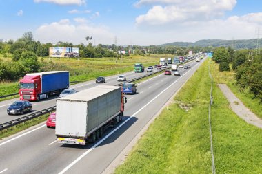 Krakow, Polonya - 08 Ağustos 2018: Autostrada A4 (otoyol)