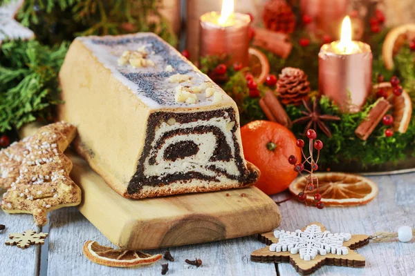 Рождественский маковый пирог . — стоковое фото
