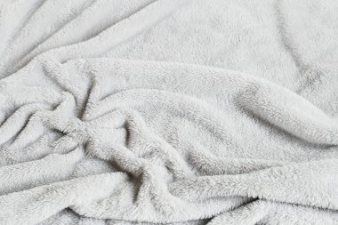 Ponpon yumuşak gri battaniye