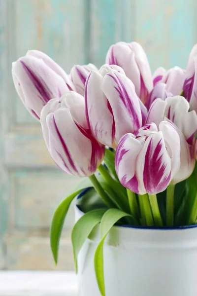 Rózsaszín tulipán csokor. — Stock Fotó