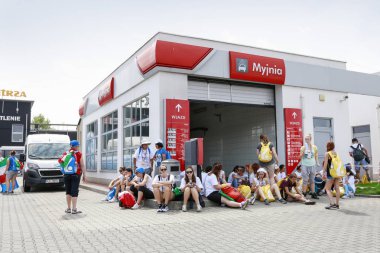 Krakow, Polonya - 26 Temmuz 2016: John Paul II Merkezi, Hacılar 