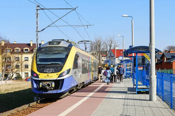 WIELICZKA - ABRIL 02,2014: La última estación de tren — Foto de Stock