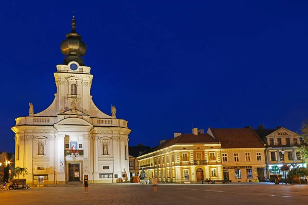 WADOWICE ,POLAND - AUGUST 25, 2015: Basilica in Wadowice — Stock Photo, Image