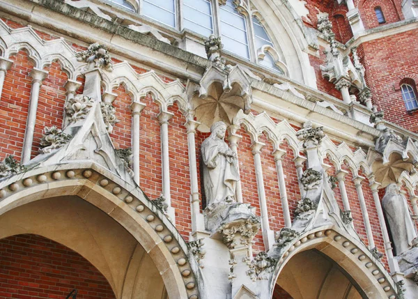 Krakau, Polen-11 april 2018: detail van de Sint-Jozef kerk — Stockfoto