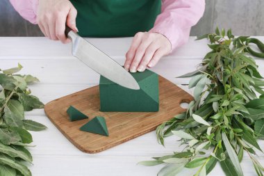 Yaz düğünü için modern masa süsü nasıl yapılır?