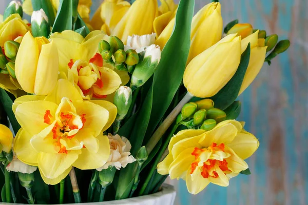 Spring Bouquet Yellow Tulips Carnations Daffodils Fresh Flowers White Vase — Stock Photo, Image