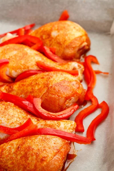 Roasted Chicken Red Pepper Lunch Time — Stock Photo, Image