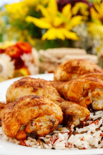 Indiai Konyha Sült Csirke Rizzsel Zöldségekkel Ebédidő — Stock Fotó