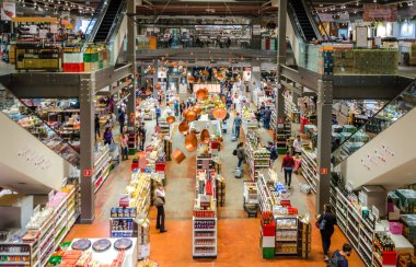 Sao Paulo , Brezilya 13 Temmuz 2018 ; Eataly , Sao Paulo en büyük İtalyan gastronomi merkezi, Brazil.A yer burada yemek, alışveriş ve öğrenmek.