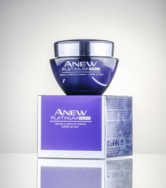Avon kozmetik degrade arka plan üzerinde izole. Avon ürünleri Inc David Mcconnell tarafından 1886 yılında İngiltere'de kurulmuştur. 