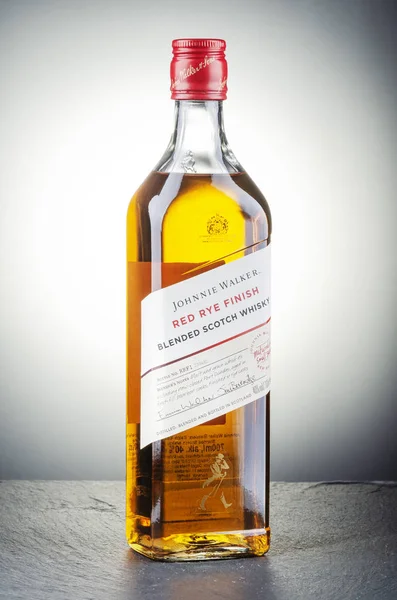 Kwidzyn Polen December 2018 Johnnie Walker Röd Råg Finish Blandad — Stockfoto