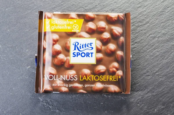 Barre Chocolat Ritter Sport Isolée Sur Fond Ardoise Pierre Ritter — Photo