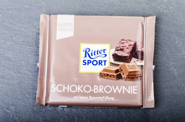 Barre Chocolat Ritter Sport Isolée Sur Fond Ardoise Pierre Ritter — Photo