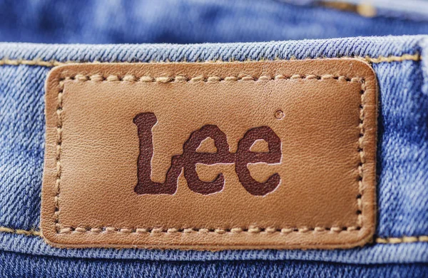 Primer Plano Etiqueta Lee Ropa Lee Una Marca Estadounidense Vaqueros — Foto de Stock