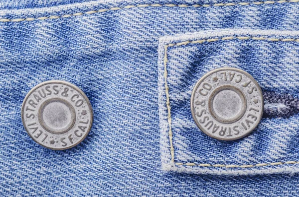 Натискання Кнопки Леві Штрауса Сині Джинси Levi Strauss Американська Компанія — стокове фото