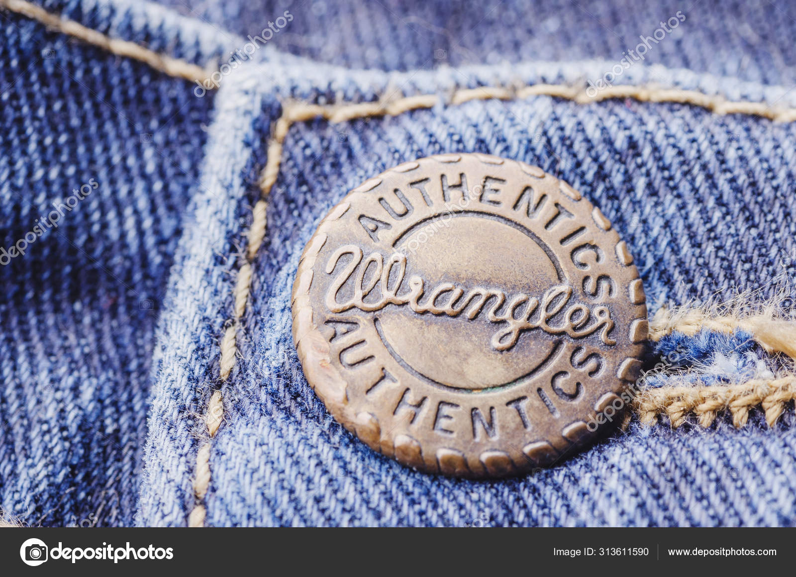 wrangler usa jeans