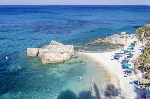 Praia Areia Pitoresca Xigia Com Águas Enxofre Está Situado Costa — Fotografia de Stock