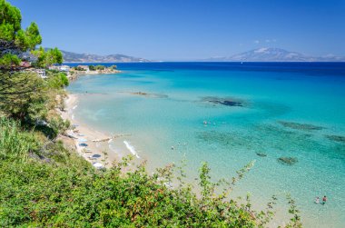 Yunanistan 'ın Zakynthos adasının doğu kıyısındaki kumlu plajın muhteşem manzarası.