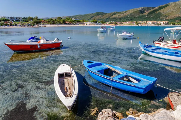 Fiskebåtar Alykanas Hamn Alykanas Ligger Östkusten Zakynthos Grekland — Stockfoto