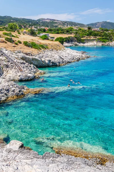 Vista Panorâmica Praia Rochosa Turquesa Situada Costa Nordeste Ilha Zakynthos — Fotografia de Stock