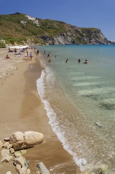 Pintoresca Playa Arena Kalamaki Situada Bahía Laganas Isla Zakynthos Mar —  Fotos de Stock