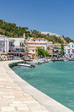Zakynthos şehrinin resimli manzarası. İyon Denizi 'ndeki Zakynthos adası Yunanistan' ın batısında yer almaktadır..