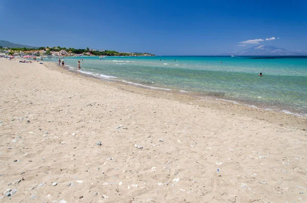 希腊爱奥尼亚海Zakynthos岛以东的Tsilivi风景如画的金黄色沙滩 — 图库照片