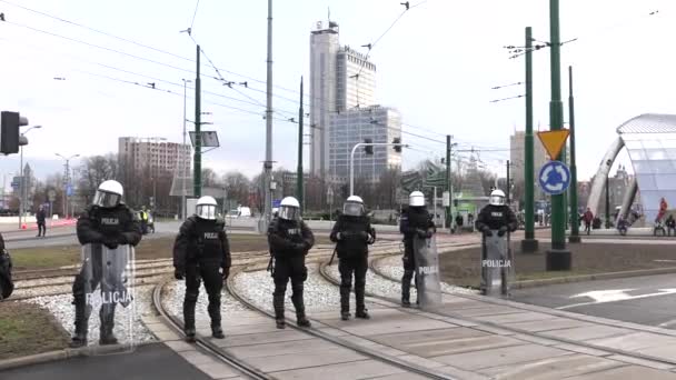 Katowice Pologne Décembre 2018 Les Policiers Sécurisent Zone Dans Centre — Video