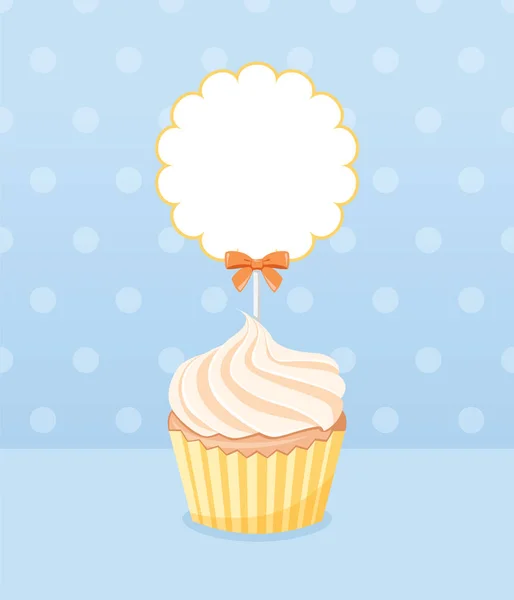 Cupcake com etiqueta em branco . — Vetor de Stock