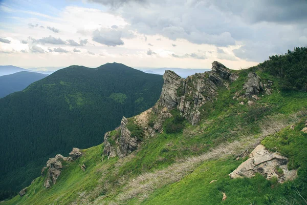 Fascinating View Landscape Mountain Smotrych Carpathian Mountains Ukraine — Stock Photo, Image