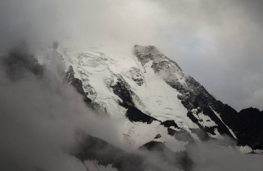 Montblanc, Chamonix Alps Puslu Dağlar