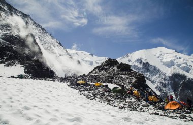 Montblanc, Chamonix Alps kamp görünümü