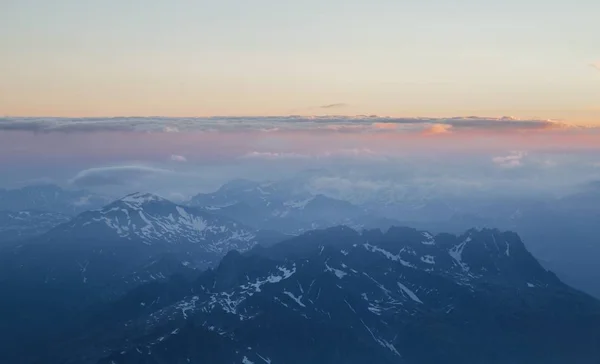 Montblanc, Chamonix Alps Puslu Dağlar