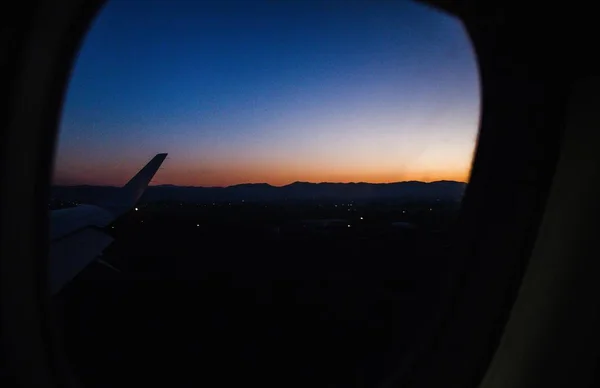 Uitzicht Vanuit Vliegtuig Raam Sofia Bij Nacht Bulgarije — Stockfoto