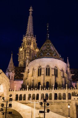 Budapeşte Parlamentosu aydınlatma, gece görünümü