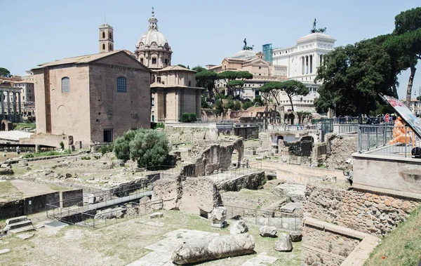 Roma Talya Antik Kalıntılar Görünümünü — Stok fotoğraf