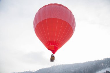 Bukovel tatil üzerinde hava balonu yolculuk görünümü, Yaremche