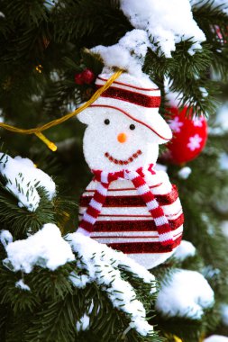 Bukovel, Yaremche de dekore Noel ağacı yakın