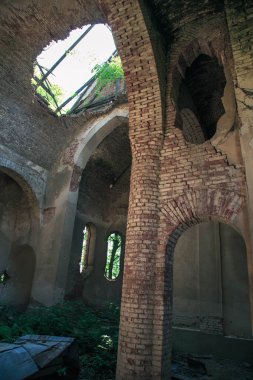 Gündüz, Lviv, içinde kale Harabeleri