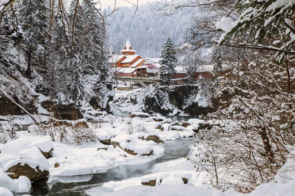 Blick Auf Yaremche Dorf Der Wintersaison Ukraine — Stockfoto