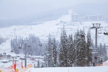 Kayak Merkezi ve teleferik, Yaremche, Ukrayna