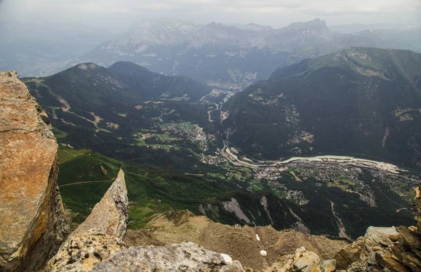 Vista Aérea Chamonix Desde Las Montañas Durante Día Francia —  Fotos de Stock