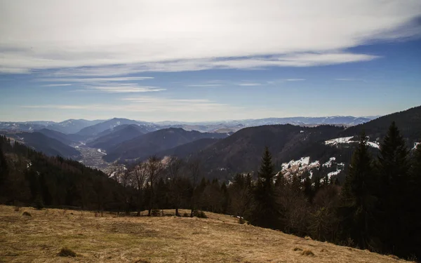 Vista Panoramica Delle Montagne Vicino Villaggio Kryvorivnya Giorno — Foto Stock