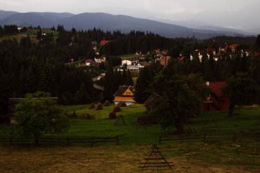 Yavoriv Kosivskiy köyü görünümü, Ukrayna
