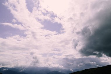 gündüz Blyznytsya Dağı görünümü, Kvasy, Ukrayna 