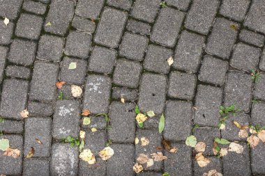 Asfaltlama için kullanılan yapay taş