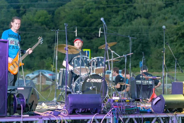 Región Maikop Adigeia Federación Rusa 2018 Músicos Rock Concierto Benéfico —  Fotos de Stock