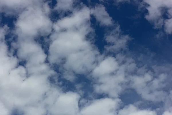 Nubes Firmamento Atardecer Claro Día Soleado — Foto de Stock